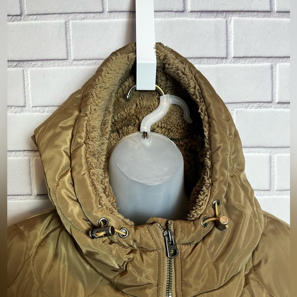Lucky Brand Quilted Hooded Puffer Coat in Bronze Gold - Size XXL - Picture 4 of 12